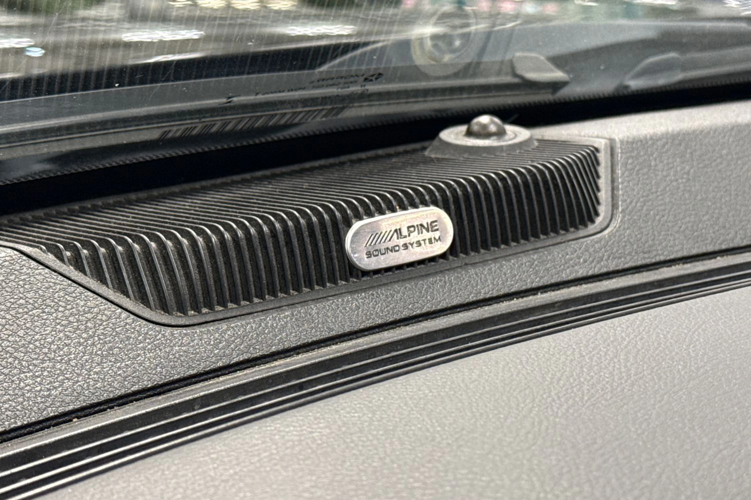 musta Dodge RAM 2018 kuva 28.