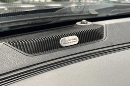 musta Dodge RAM 2018 kuva 28.