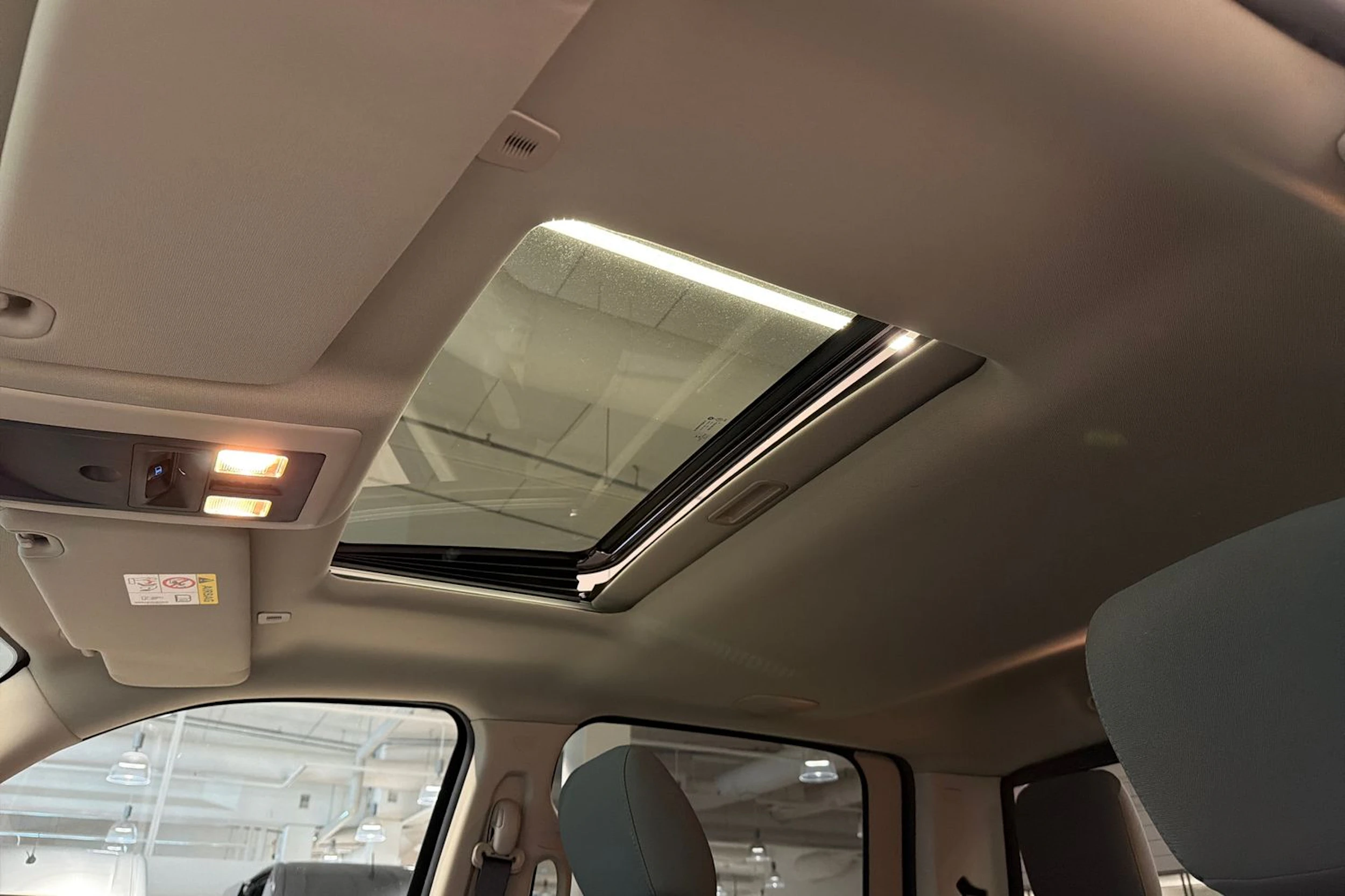 musta Dodge RAM 2019 kuva 19.