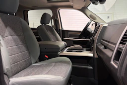 musta Dodge RAM 2019 kuva 25.