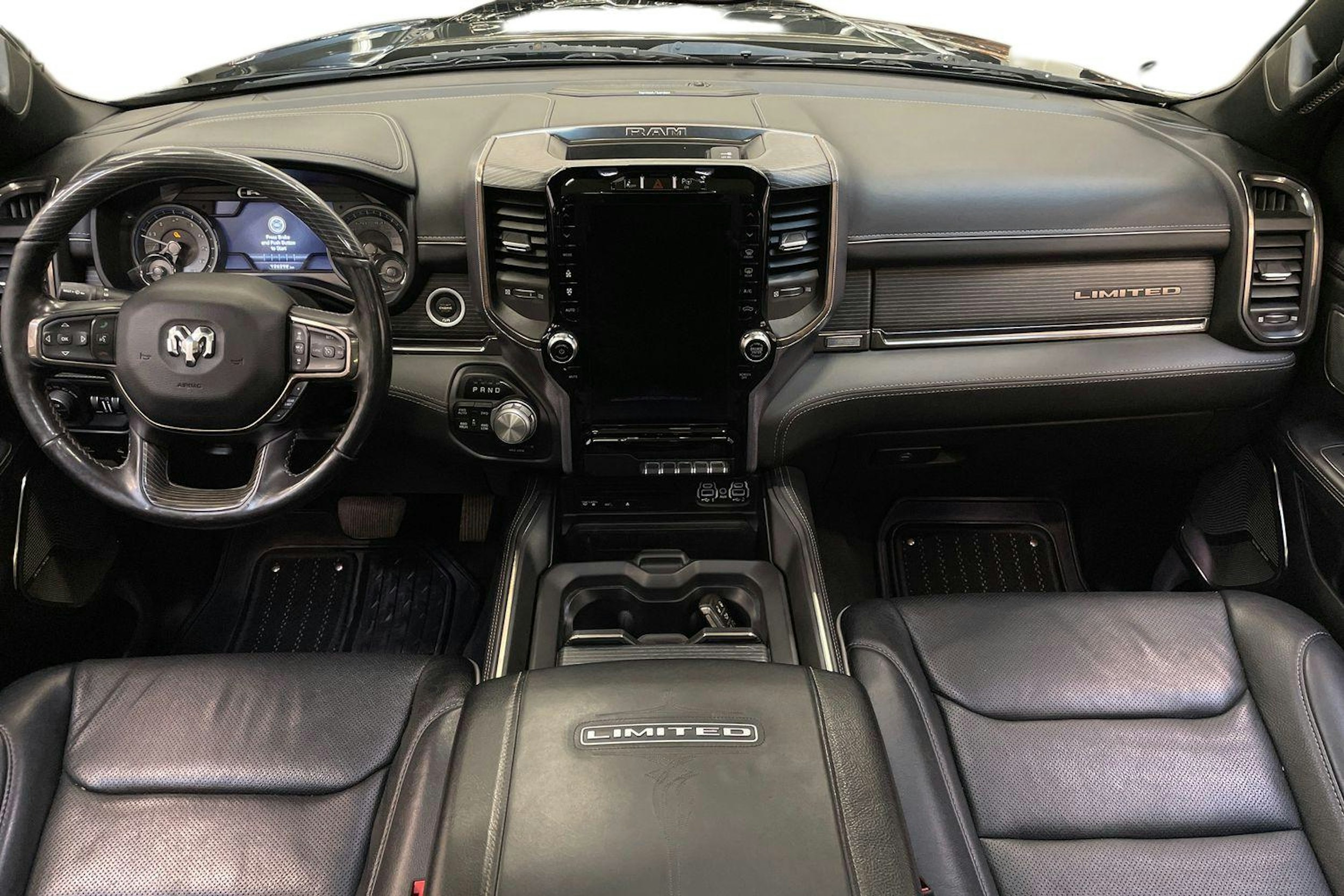 musta Dodge RAM 2019 kuva 9.