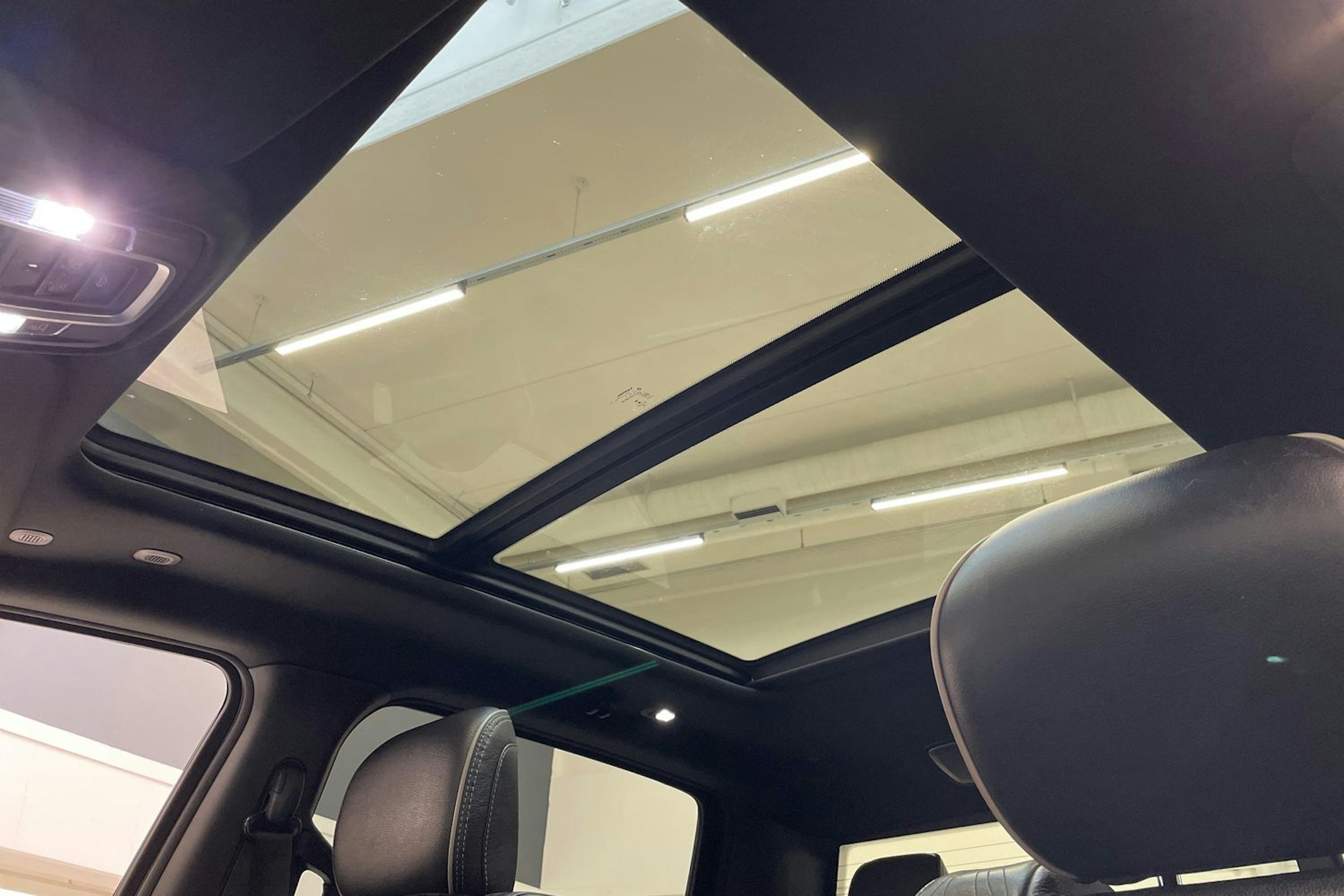 musta Dodge RAM 2019 kuva 26.