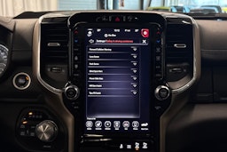 musta Dodge RAM 2019 kuva 20.