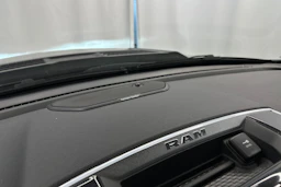 musta Dodge RAM 2019 kuva 29.