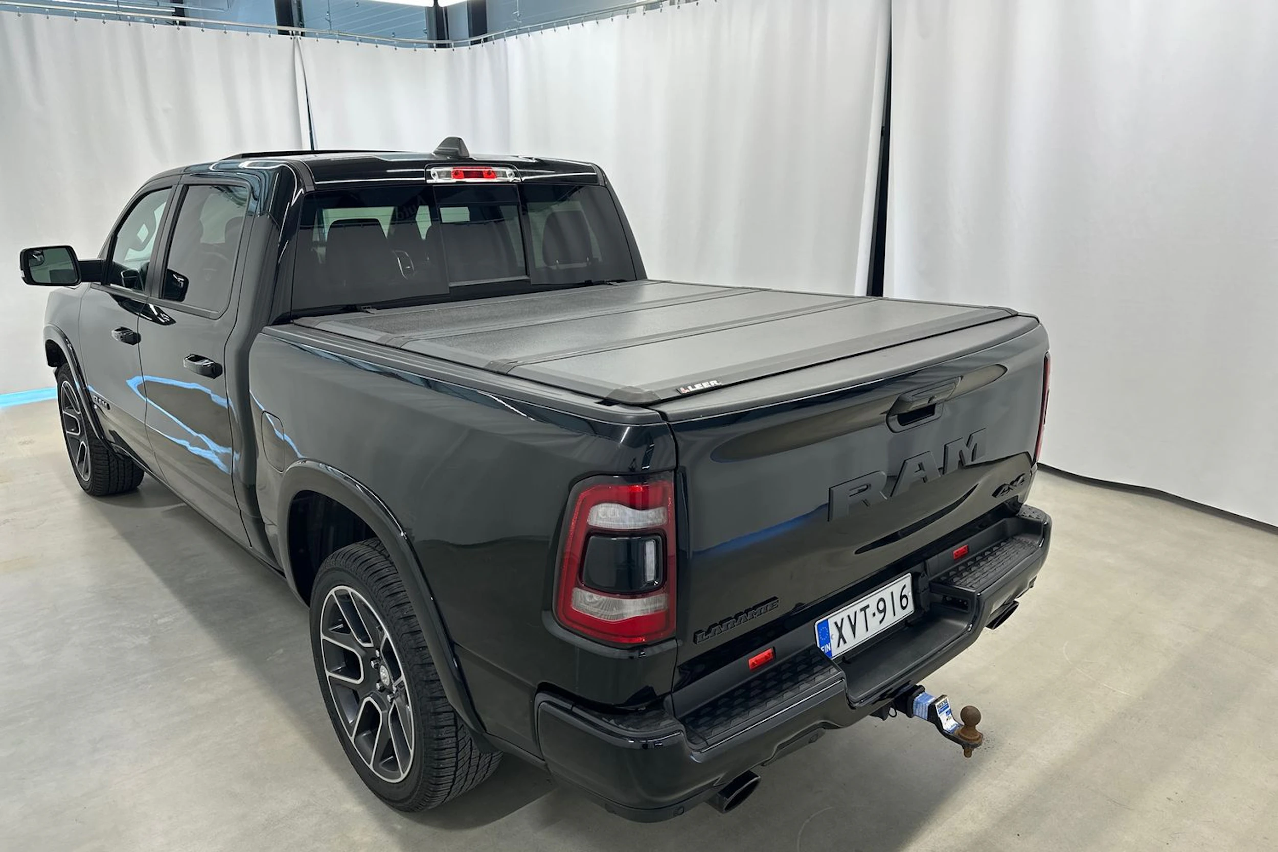 musta Dodge RAM 2019 kuva 33.