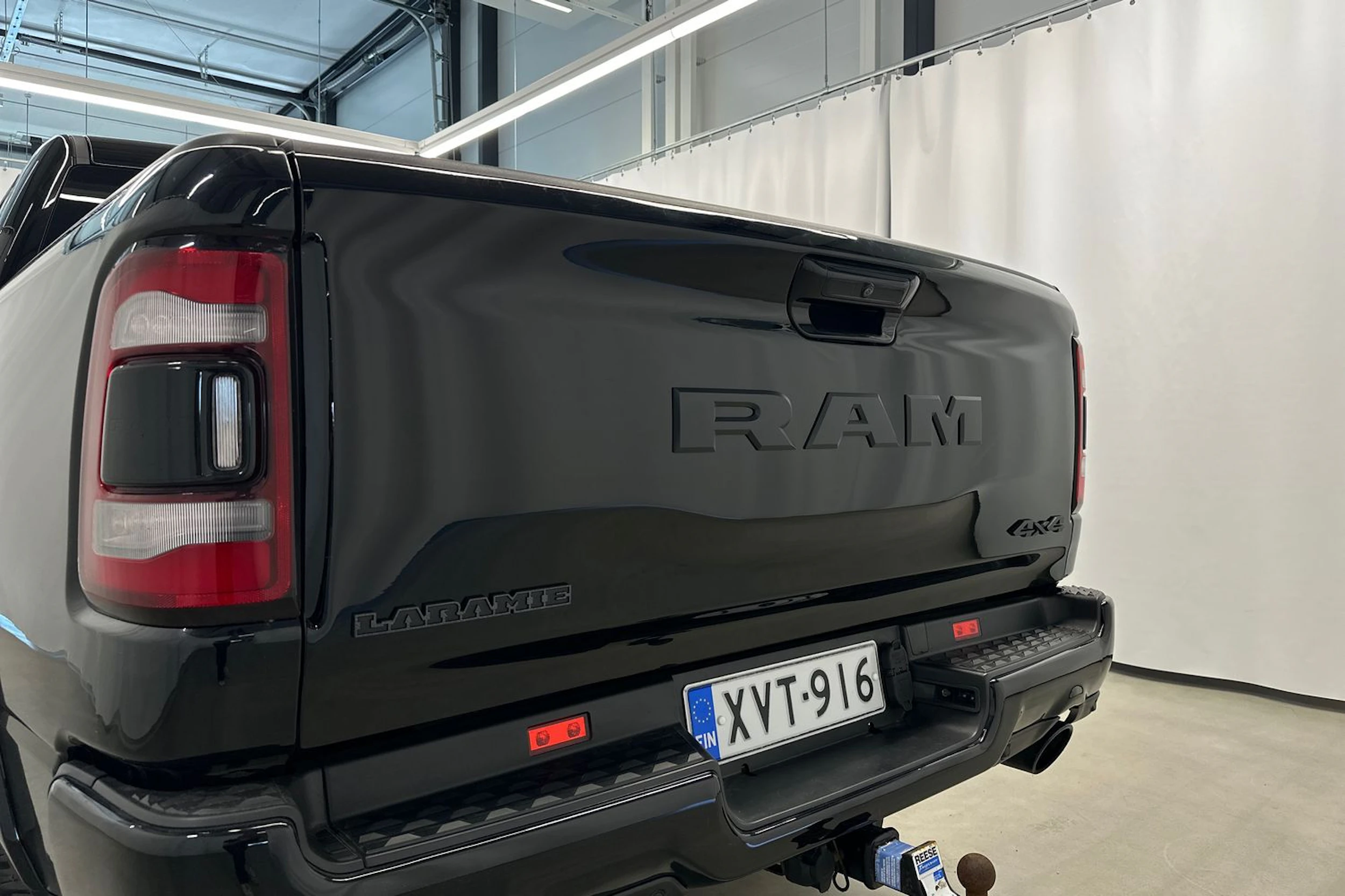 musta Dodge RAM 2019 kuva 34.