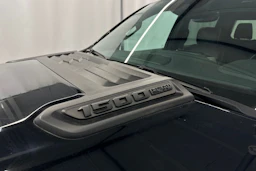 musta Dodge RAM 2019 kuva 35.
