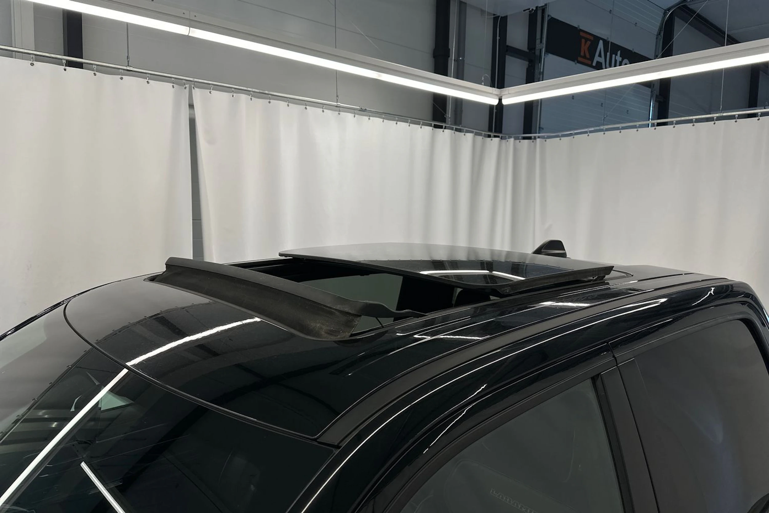 musta Dodge RAM 2019 kuva 36.