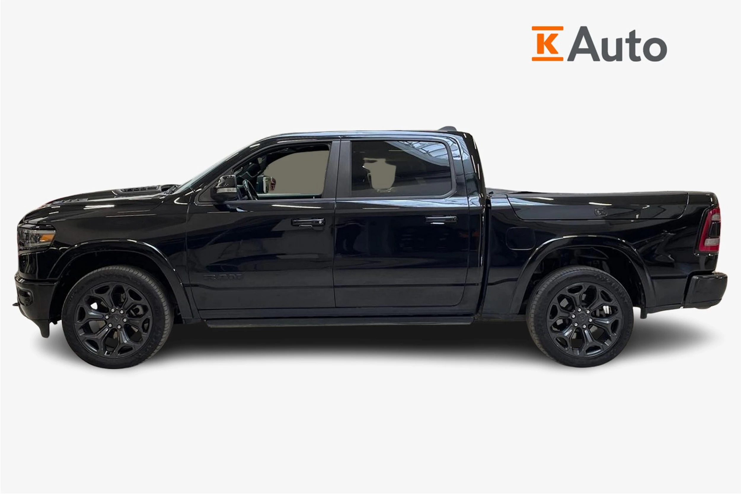 musta Dodge RAM 2020 kuva 7.