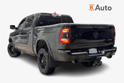 musta Dodge RAM 2020 kuva 2.