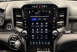 musta Dodge RAM 2020 kuva 24.