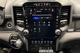 musta Dodge RAM 2020 kuva 25.