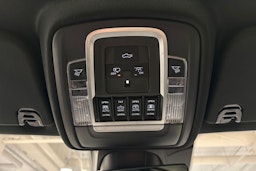 musta Dodge RAM 2020 kuva 26.