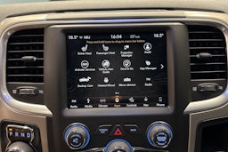 musta Dodge RAM 2020 kuva 25.