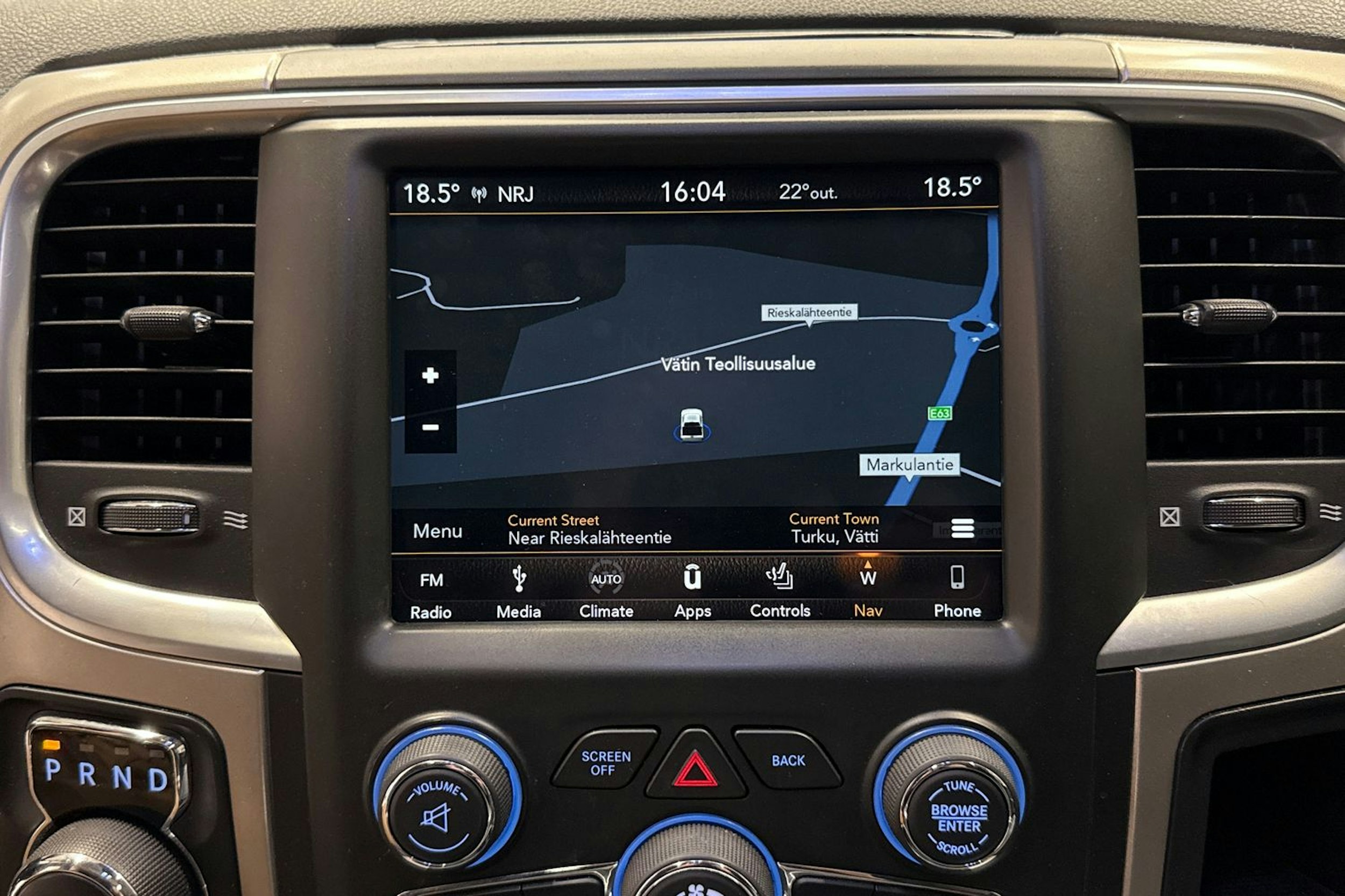 musta Dodge RAM 2020 kuva 27.