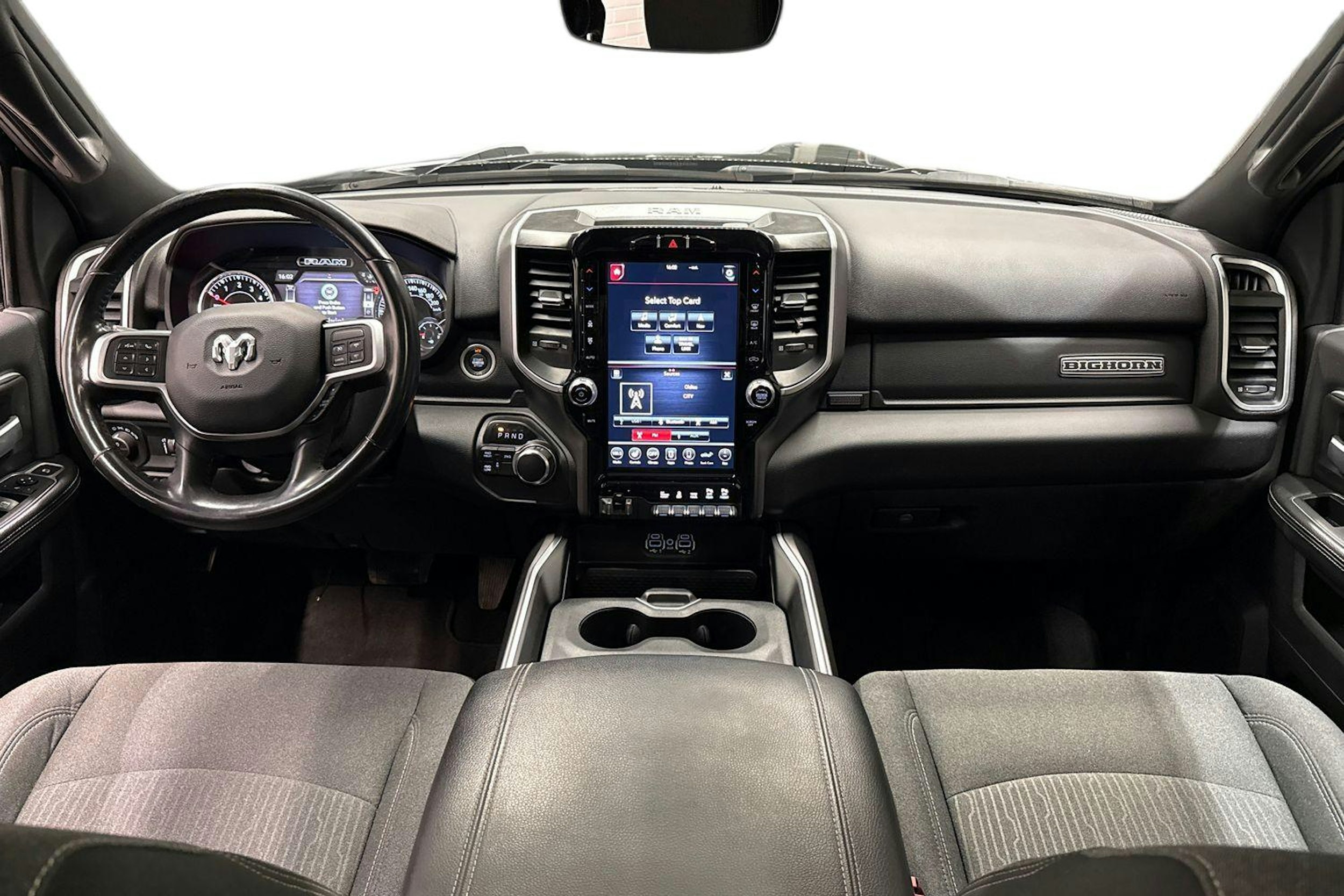 musta Dodge RAM 2021 kuva 9.