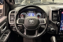 musta Dodge RAM 2021 kuva 17.