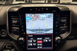 musta Dodge RAM 2021 kuva 38.