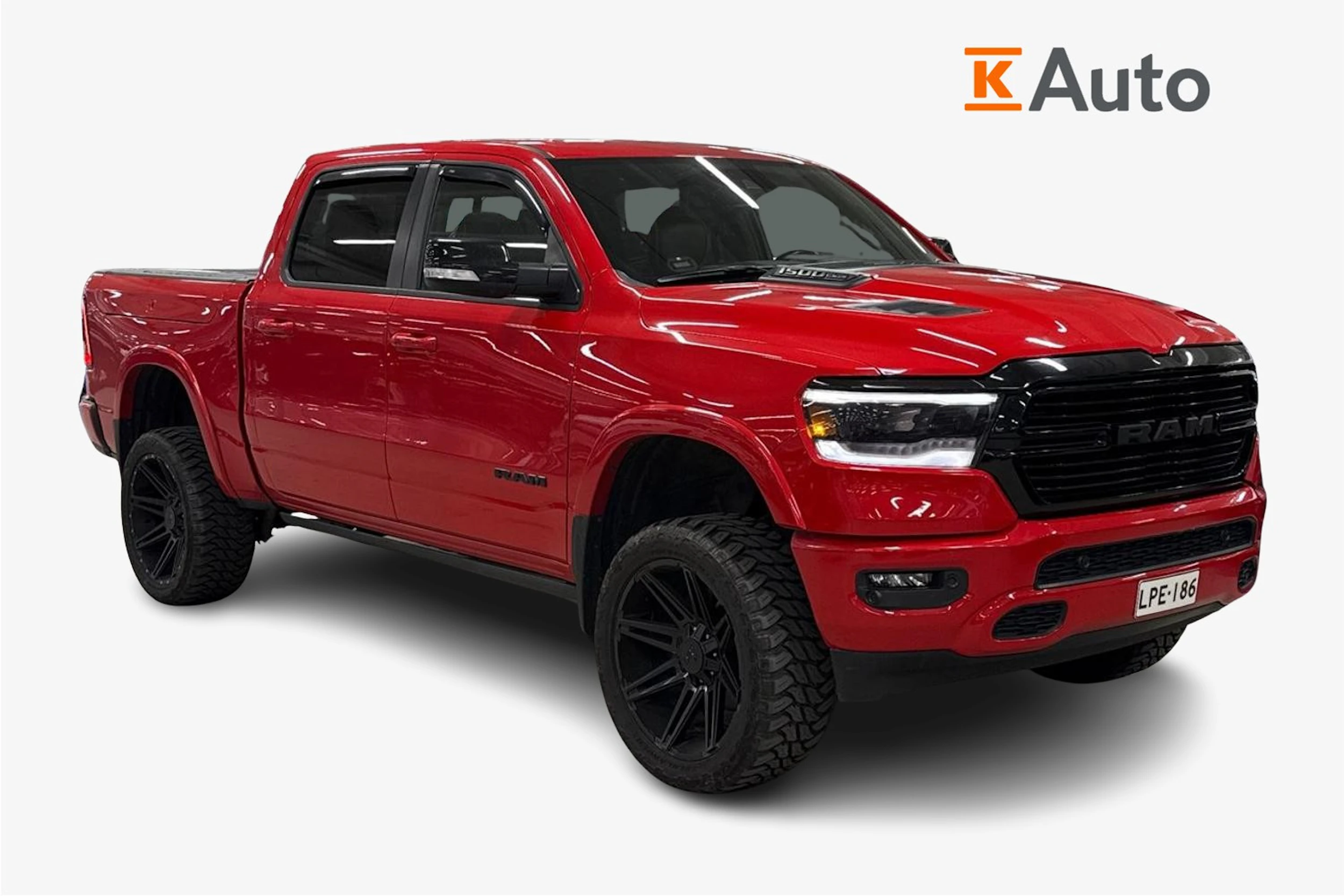 punainen Dodge RAM 2022 kuva 1.