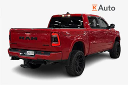 punainen Dodge RAM 2022 kuva 2.