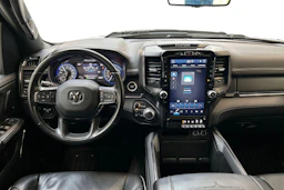 valkoinen Dodge RAM 2022 kuva 9.