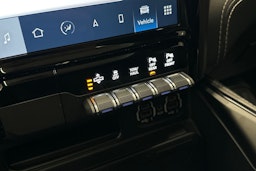 valkoinen Dodge RAM 2022 kuva 17.