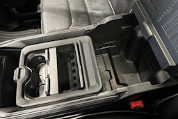 valkoinen Dodge RAM 2022 kuva 18.