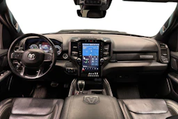 musta Dodge RAM 2023 kuva 9.