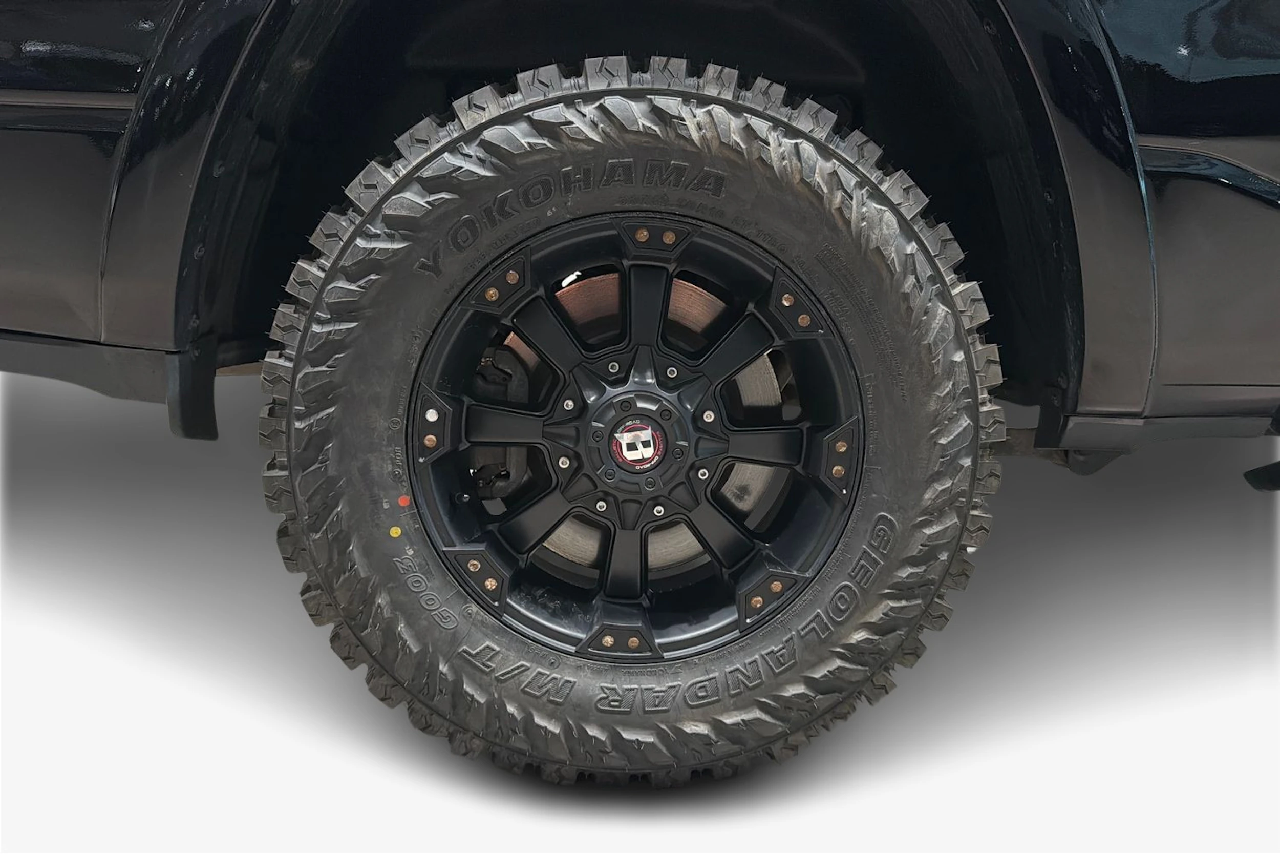 musta Dodge RAM 2023 kuva 12.