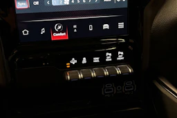 musta Dodge RAM 2023 kuva 22.