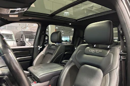 musta Dodge RAM 2023 kuva 27.