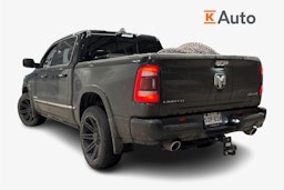 musta Dodge RAM 2023 kuva 2.