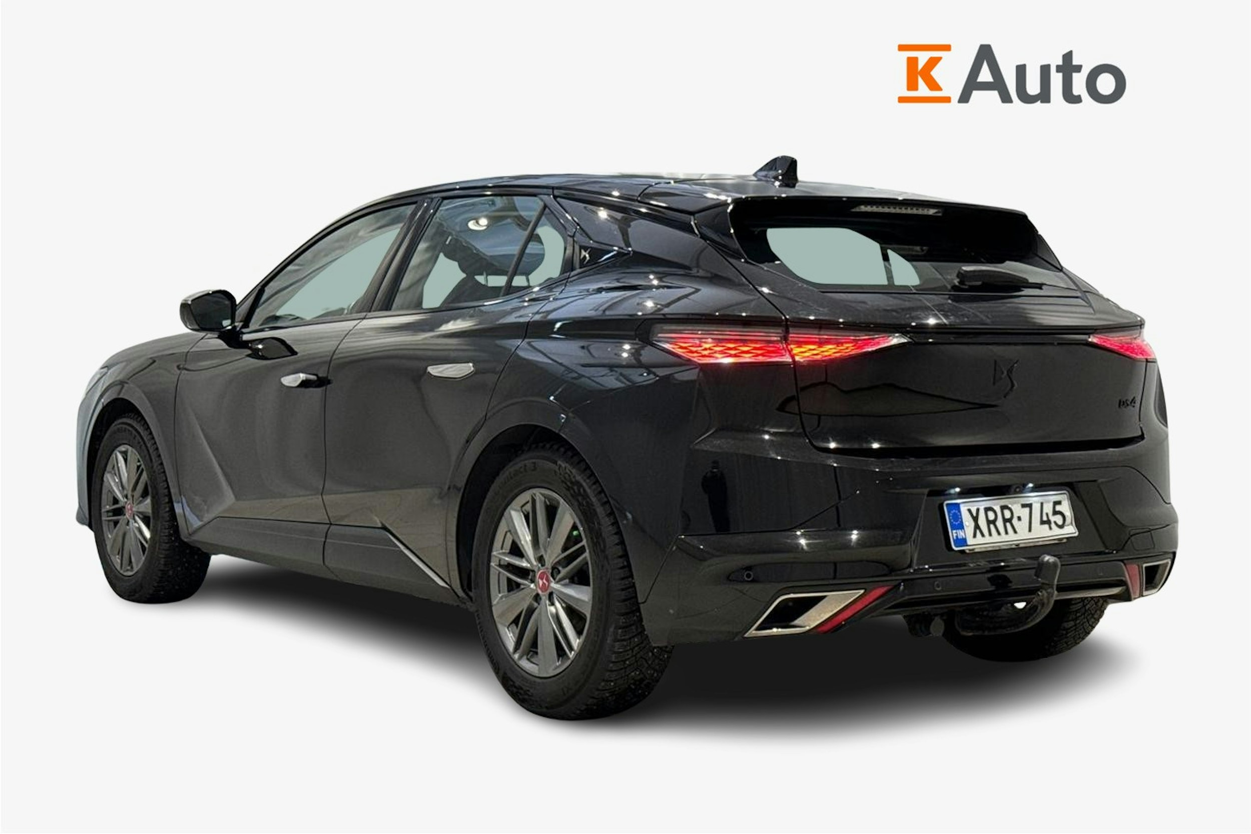 musta DS 4 2023 kuva 2.