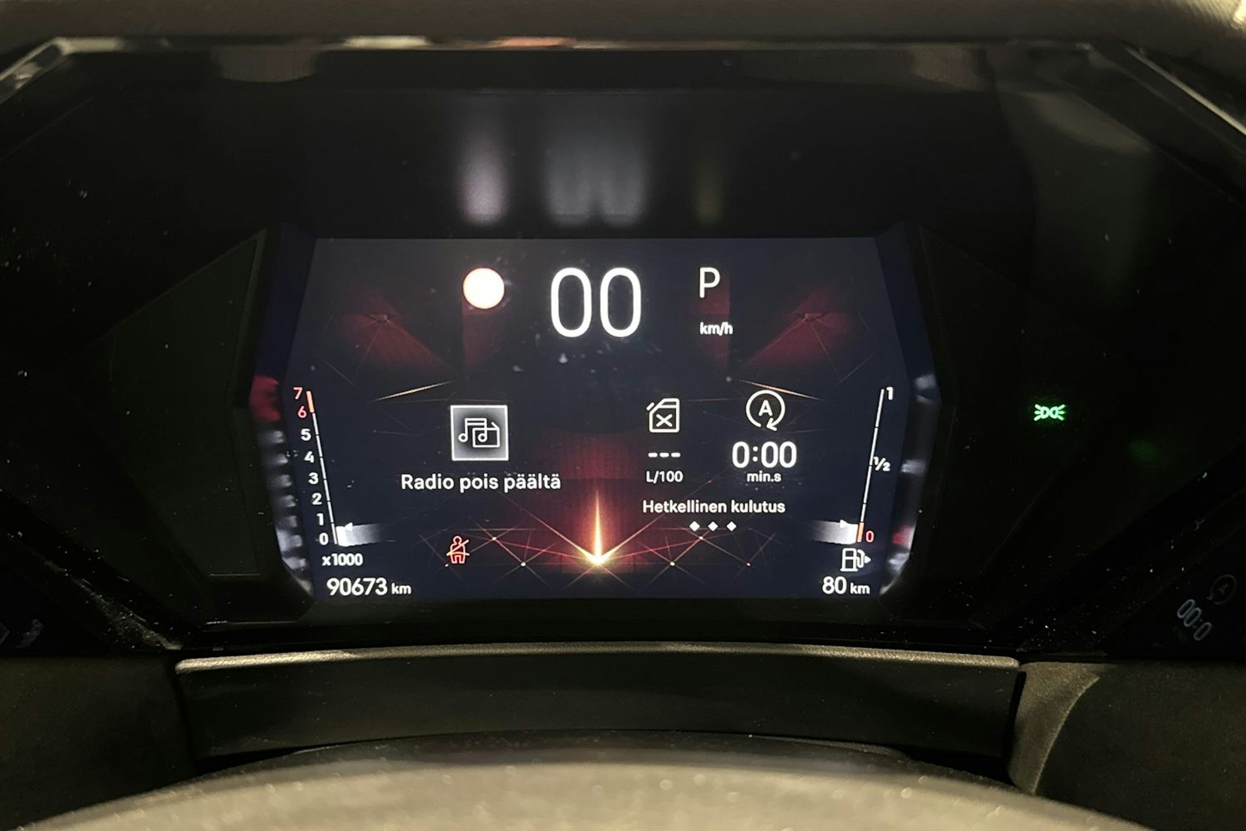 musta DS 4 2023 kuva 19.