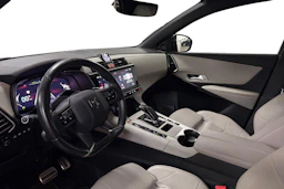 sininen DS 7 Crossback 2023 kuva 3.