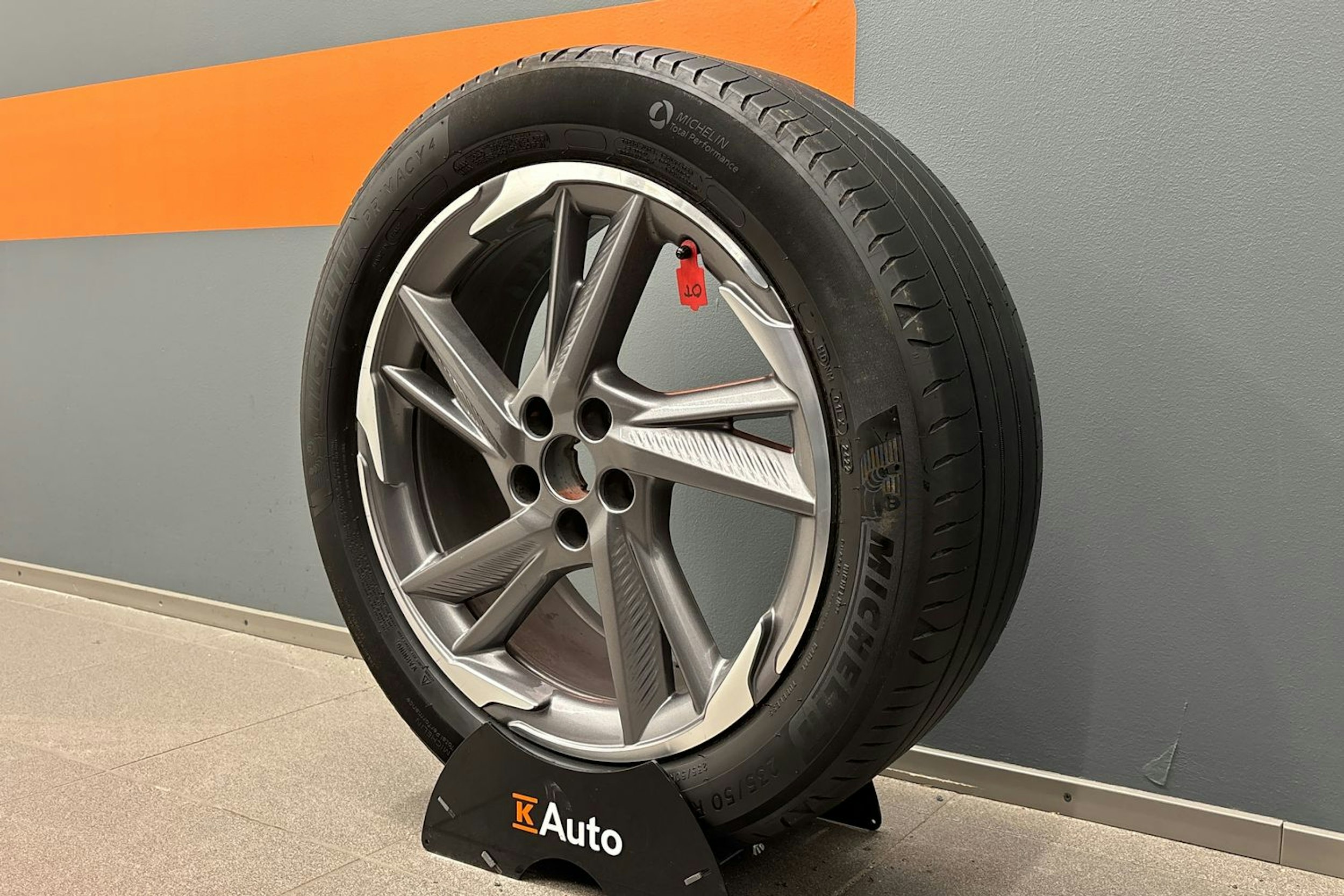 met. musta DS 7 Crossback 2020 kuva 13.