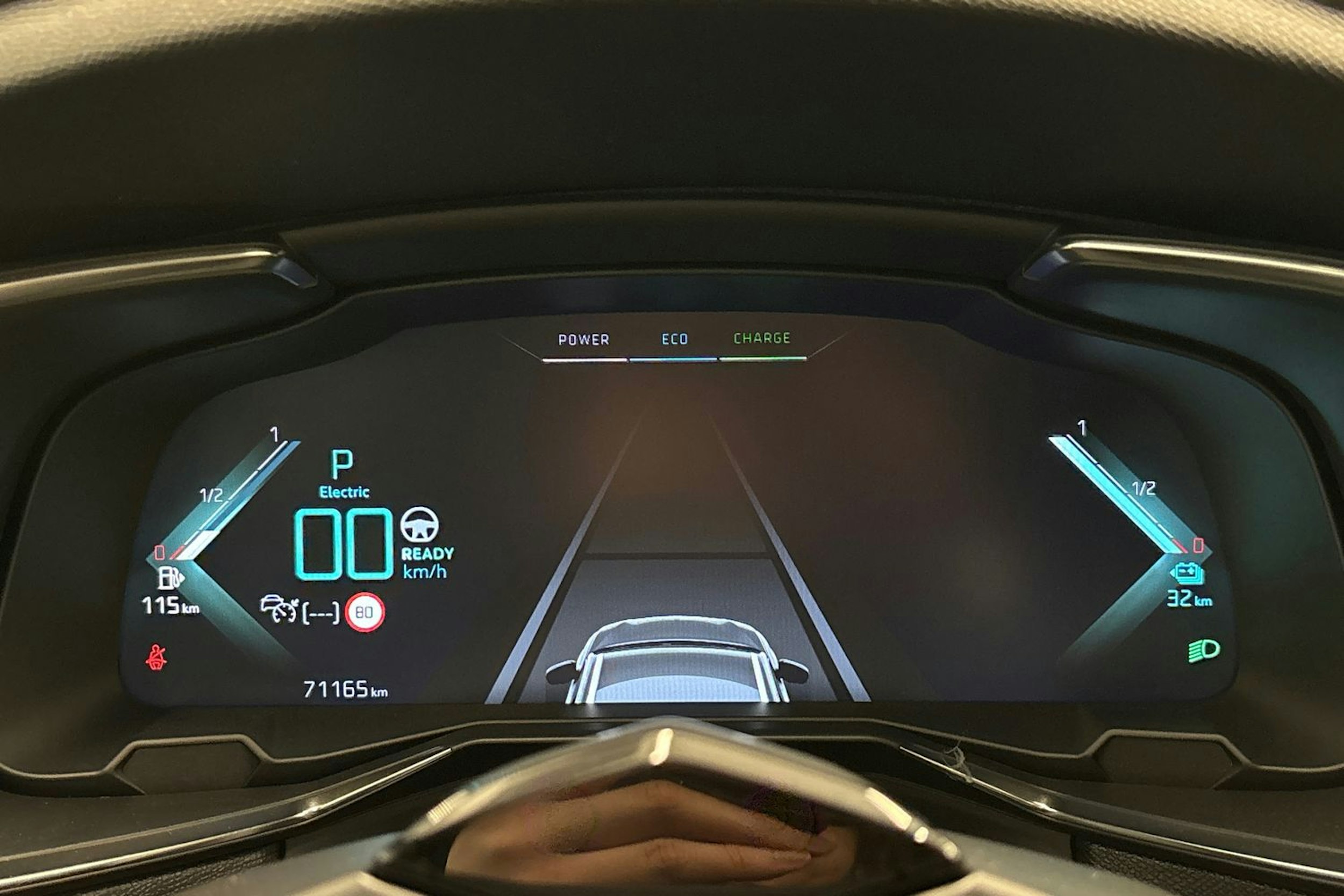 met. musta DS 7 Crossback 2020 kuva 20.