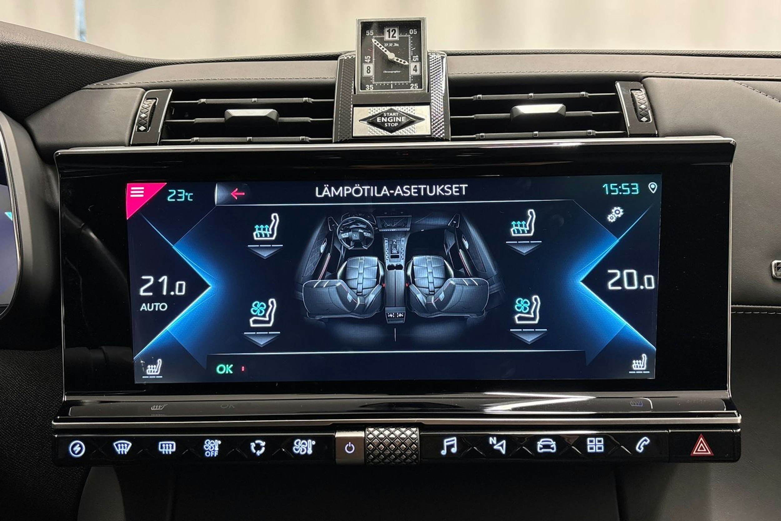 met. musta DS 7 Crossback 2020 kuva 26.