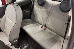 Punainen Fiat 500 2008 kuva 7.