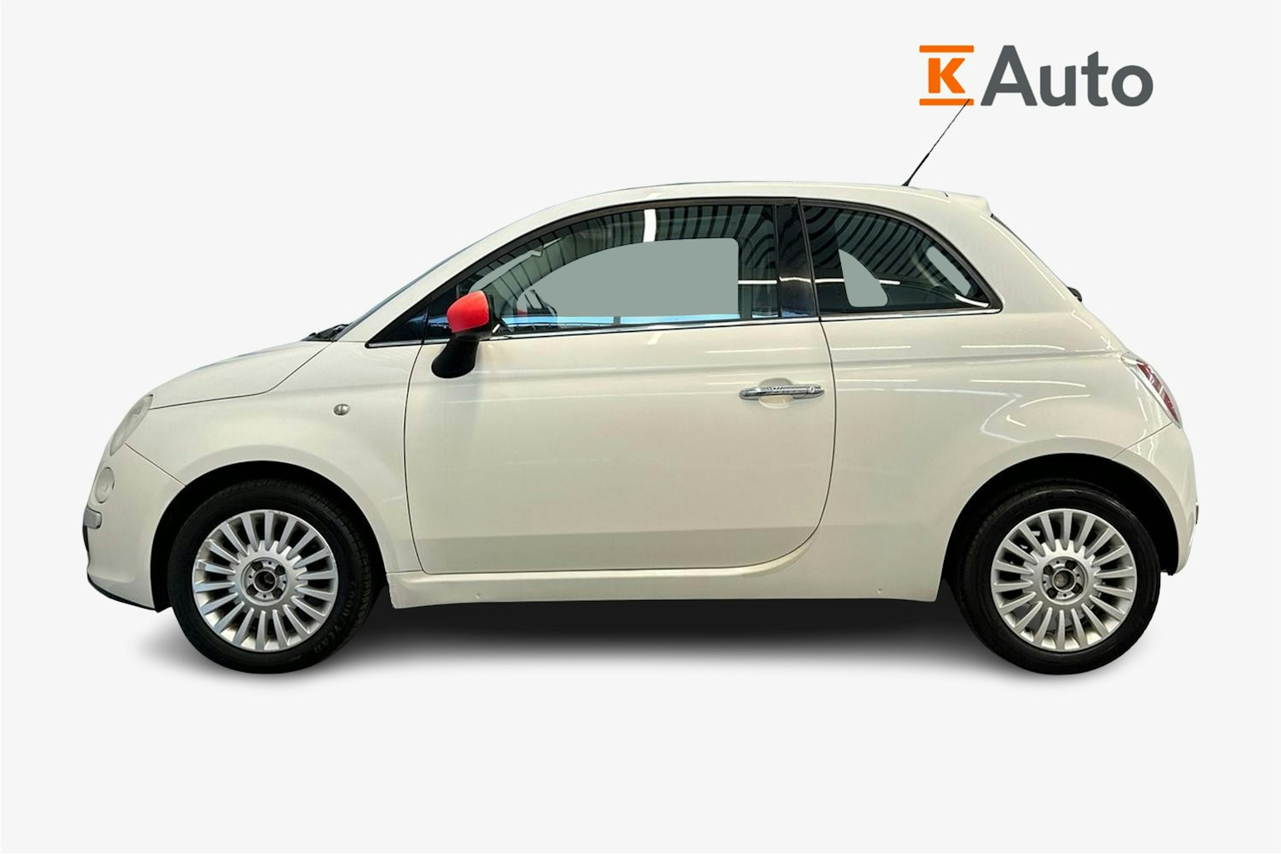 valkoinen Fiat 500 2008 kuva 5.