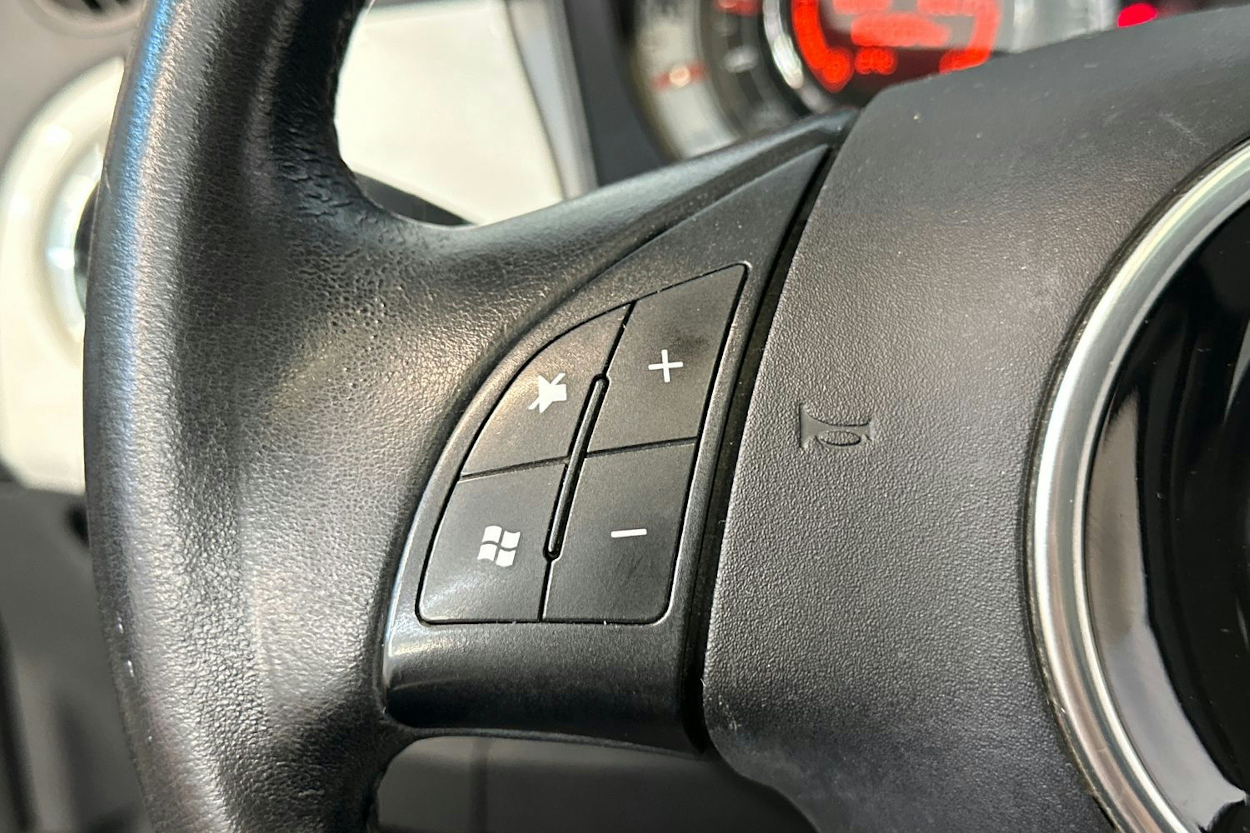 valkoinen Fiat 500 2008 kuva 14.