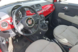 punainen Fiat 500 2008 kuva 3.