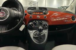 oranssi Fiat 500 2008 kuva 18.