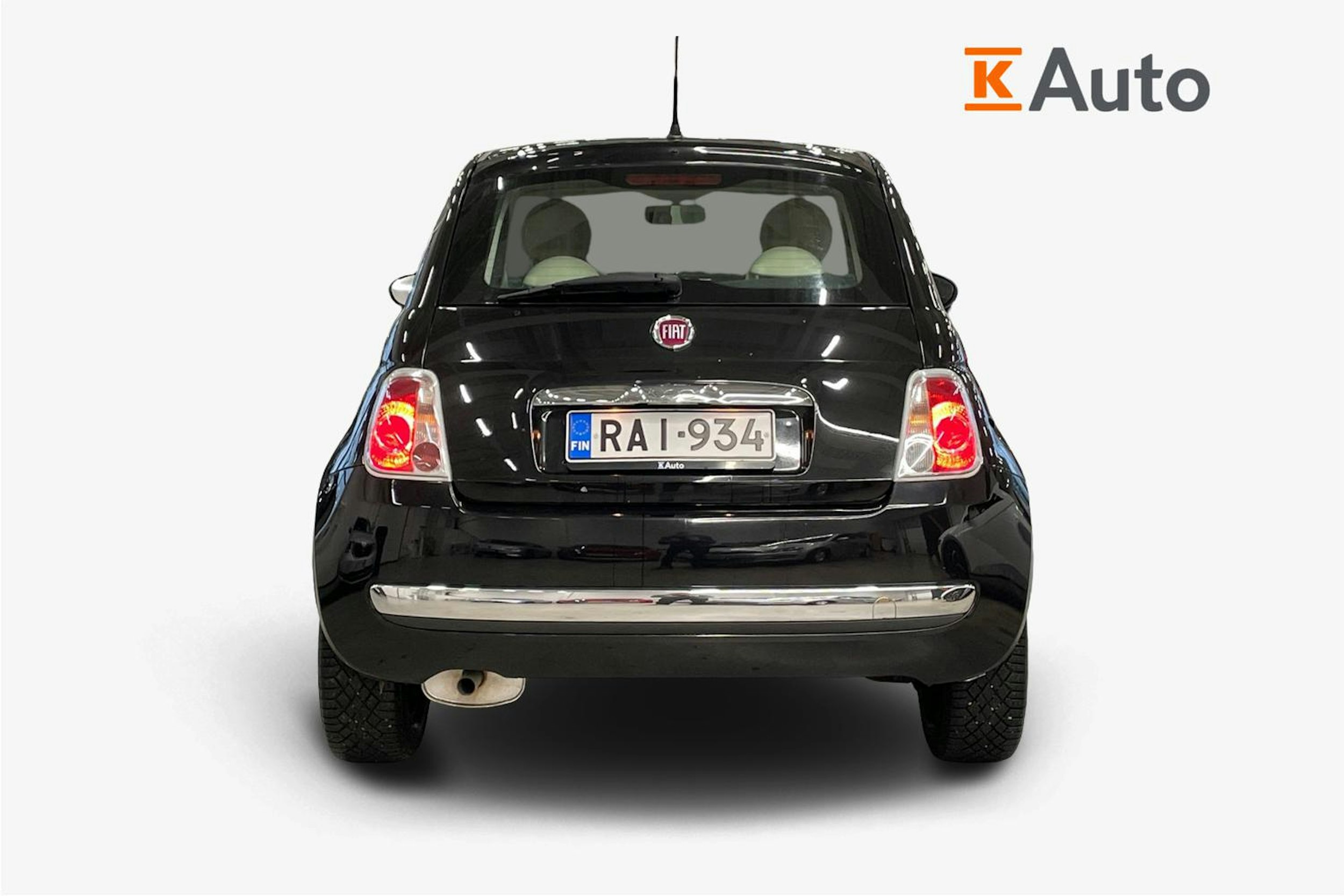 musta Fiat 500 2009 kuva 3.