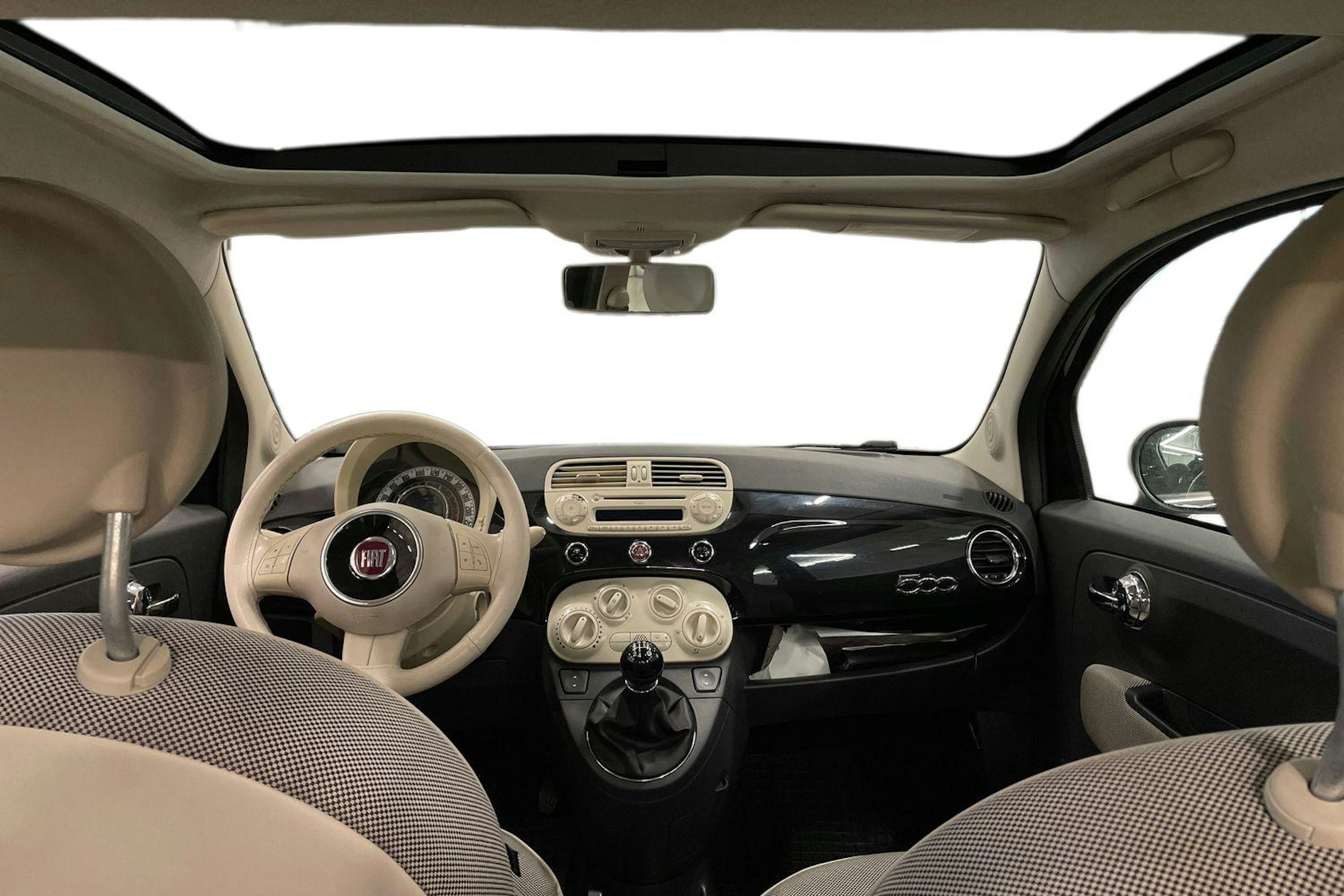 musta Fiat 500 2009 kuva 9.
