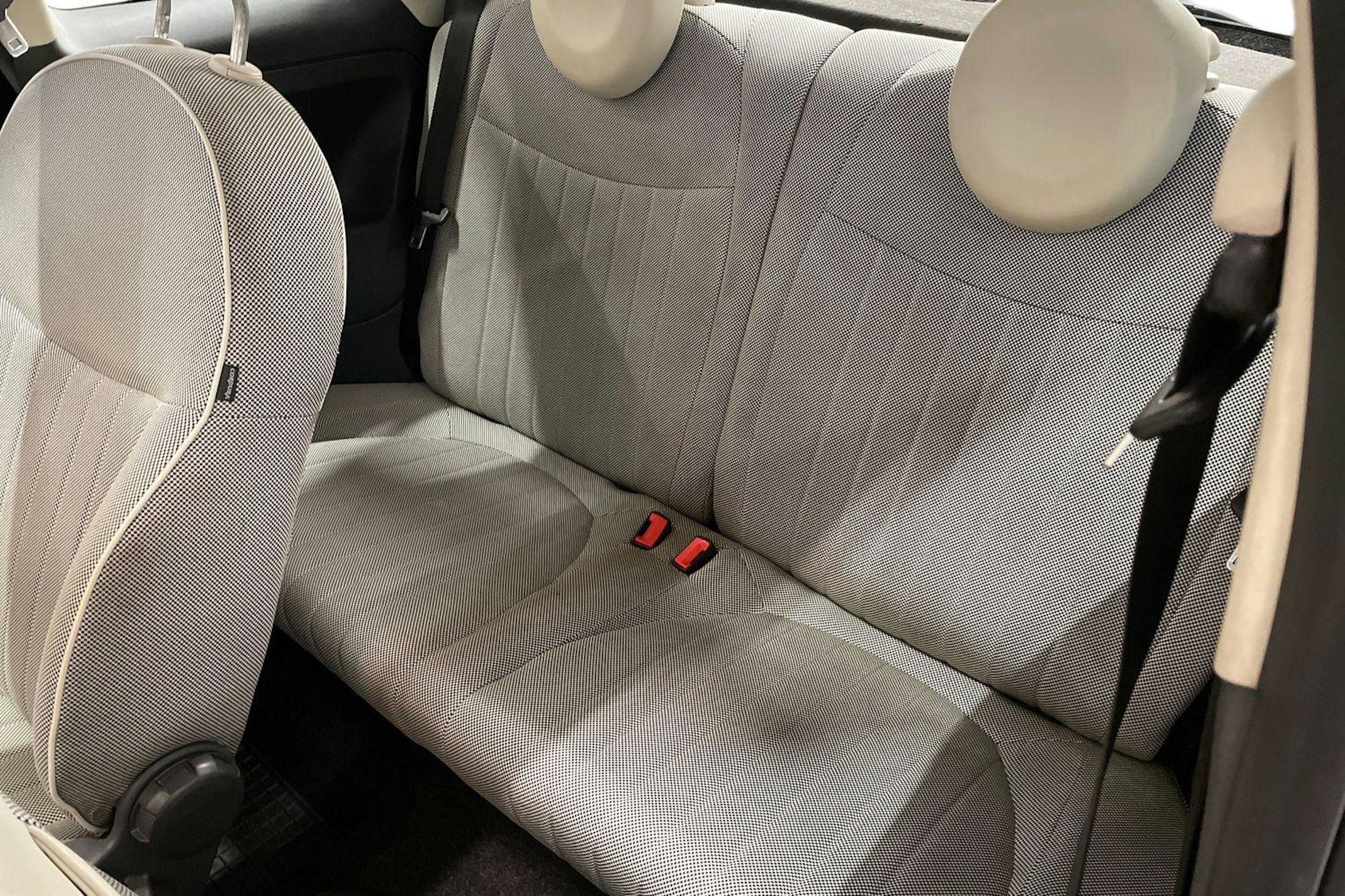 musta Fiat 500 2009 kuva 10.