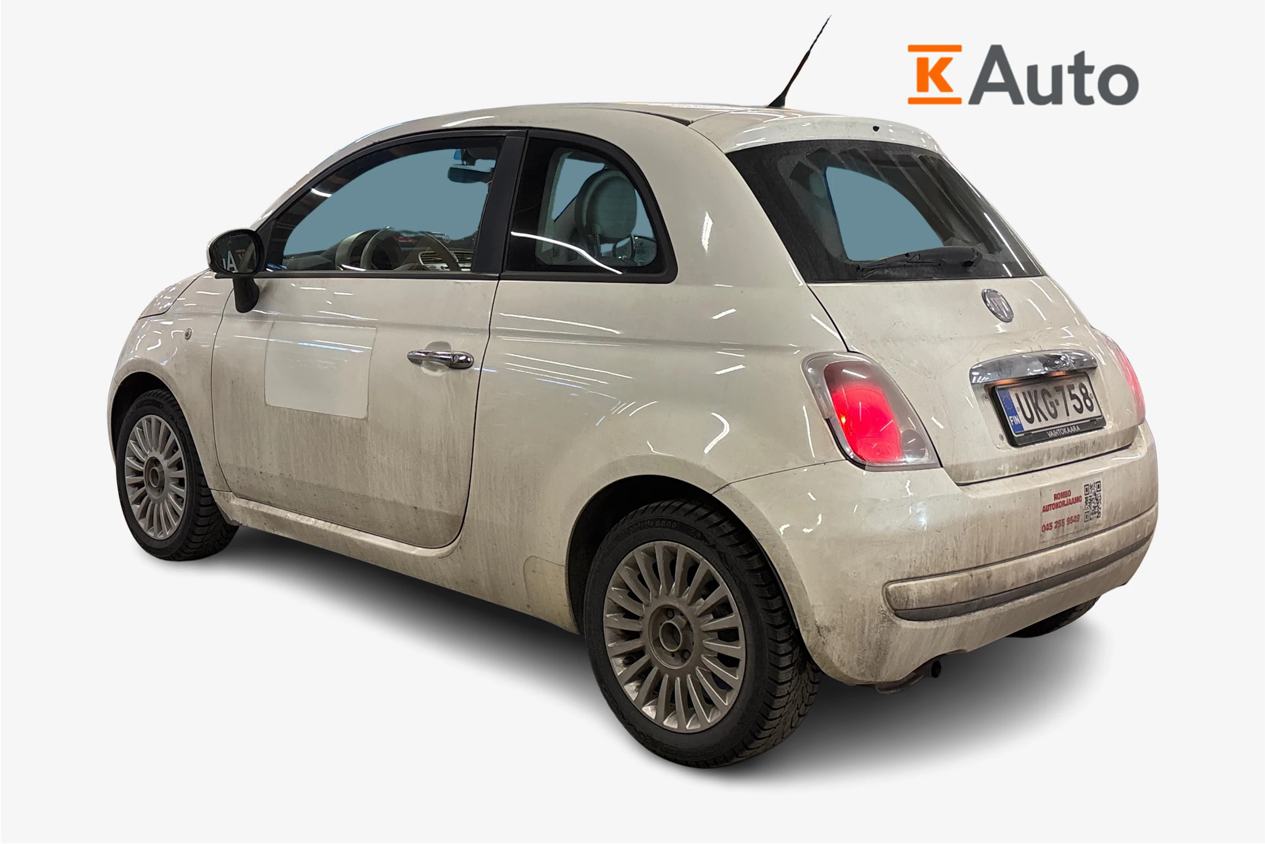 valkoinen Fiat 500 2011 kuva 2.