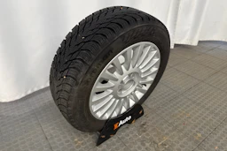punainen Fiat 500 2012 kuva 10.
