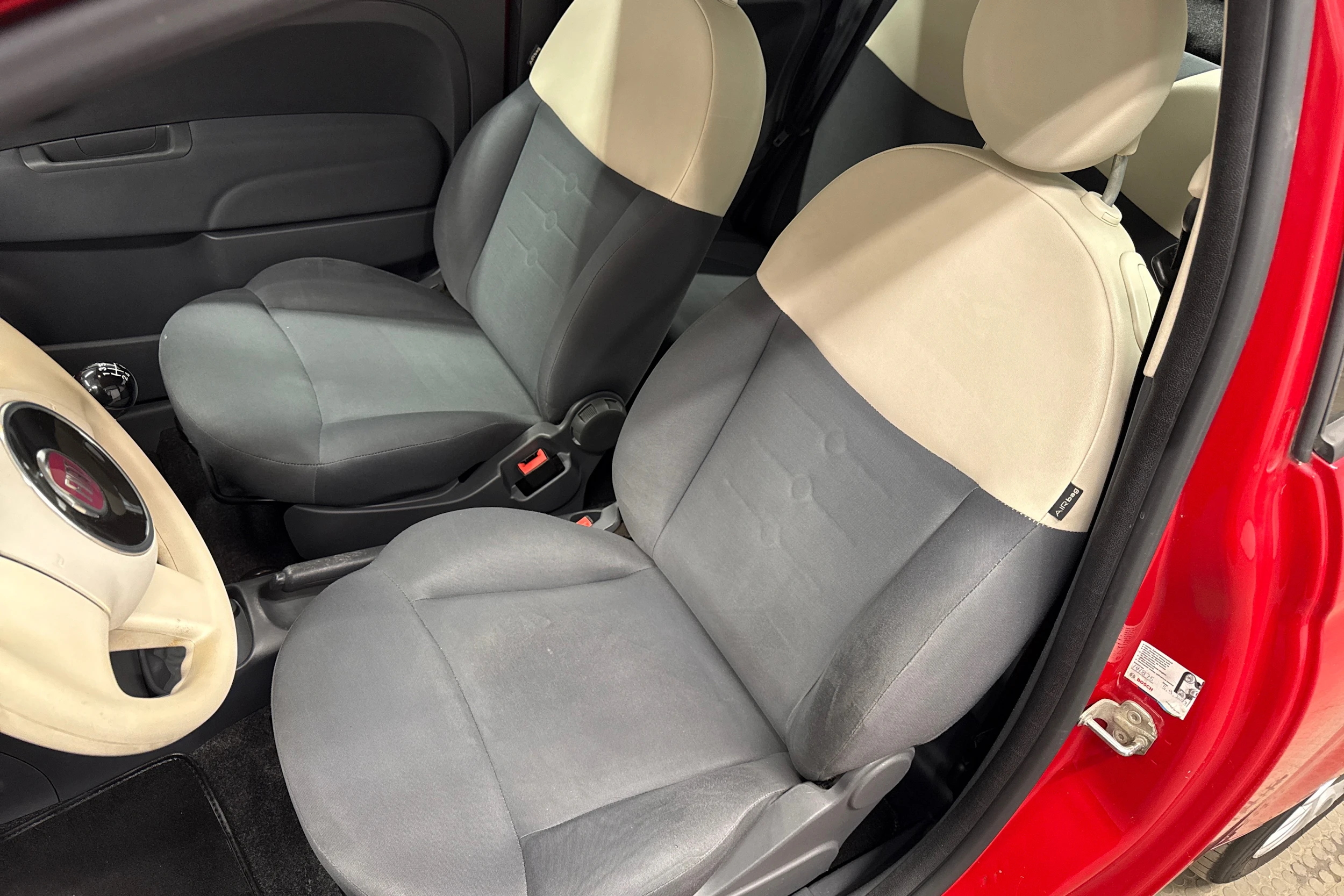 punainen Fiat 500 2012 kuva 15.