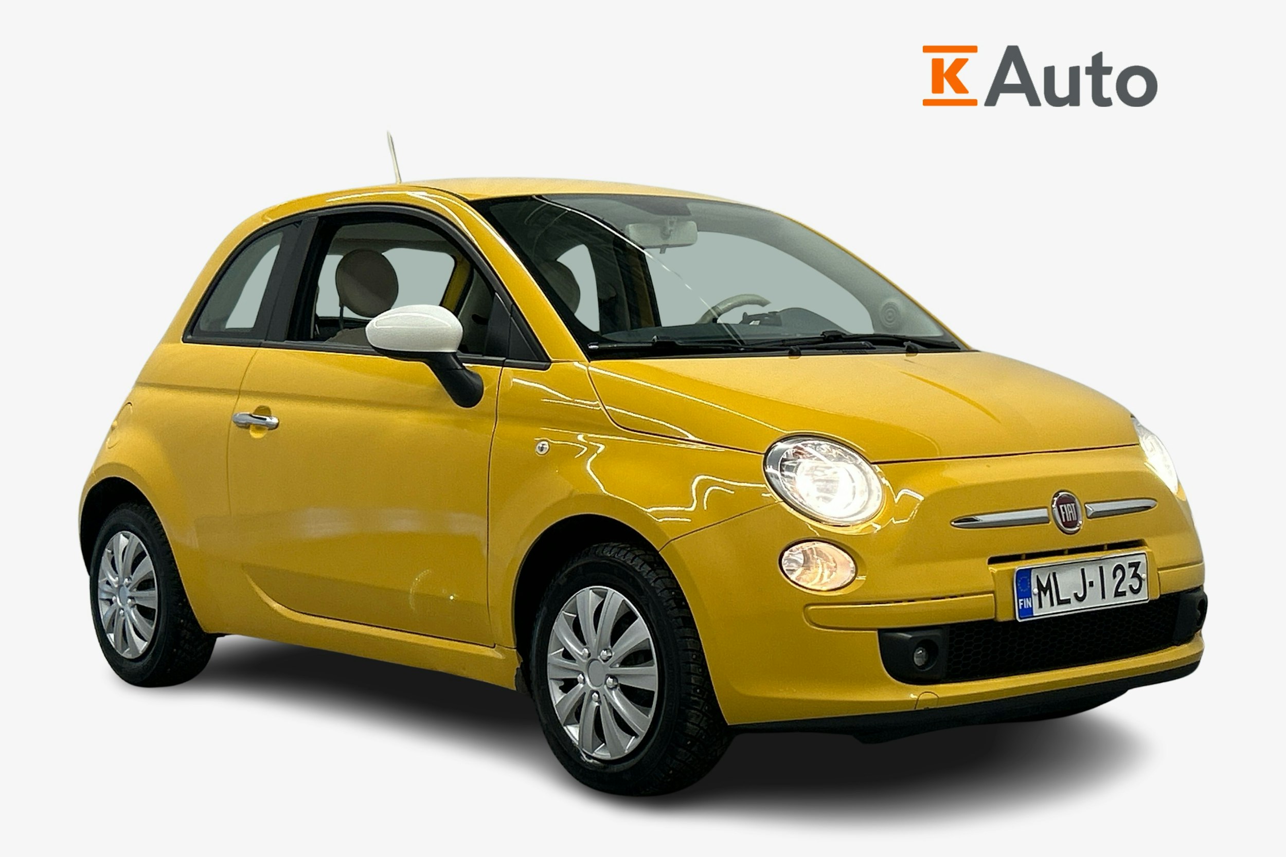 keltainen Fiat 500 2013 kuva 1.